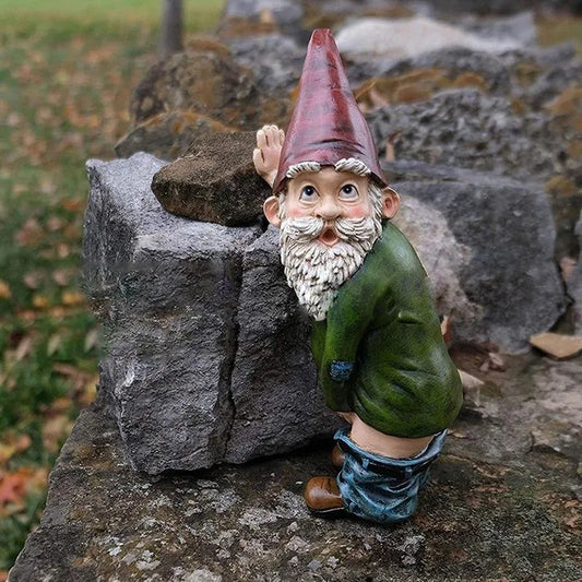 Creative Urinating Gnome Statue Resin Crafts White Bearded